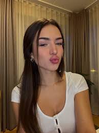 Business of becoming bhad bhabie jpg x Danielle bregoli boobs
