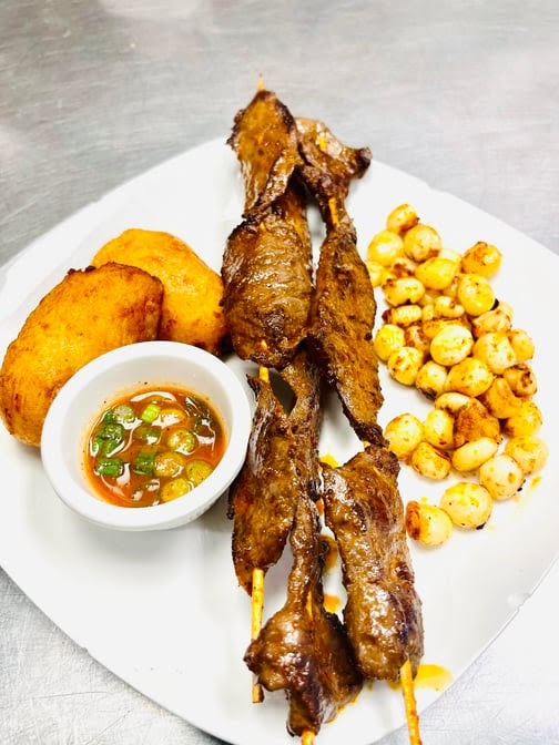 Sabor y Sazón by null