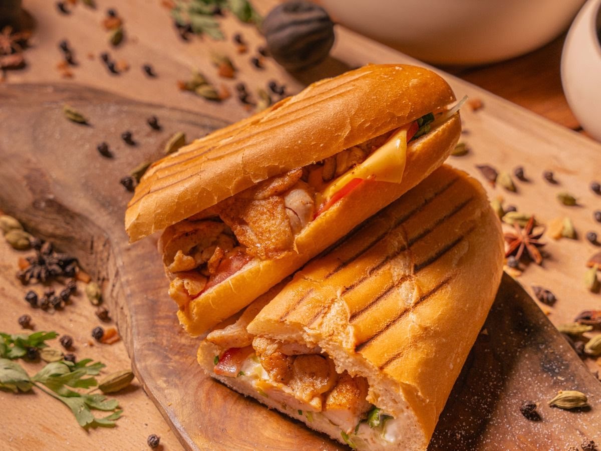 Baladna Express by null