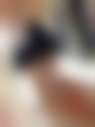 女子高生  エロ 自画撮り|K＠18歳りなのえちな自撮り】制服にコートを着た見た目普通な、けどコートガバーってしたらシャツが切ってあって胸から下がスッポンポン！！そんな変態な格好でデパートでオナニーしてたら最後人が来て…  FC2-PPV-4047428