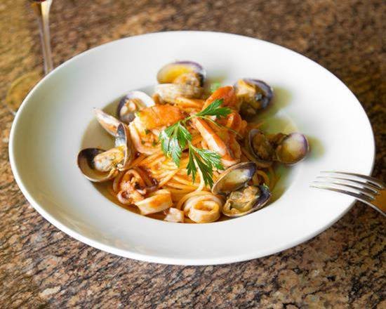 Trattoria del Sole & Market del Sole by null