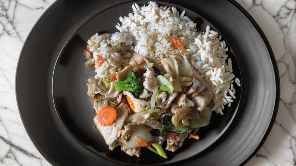 Sweet Basil Express by null