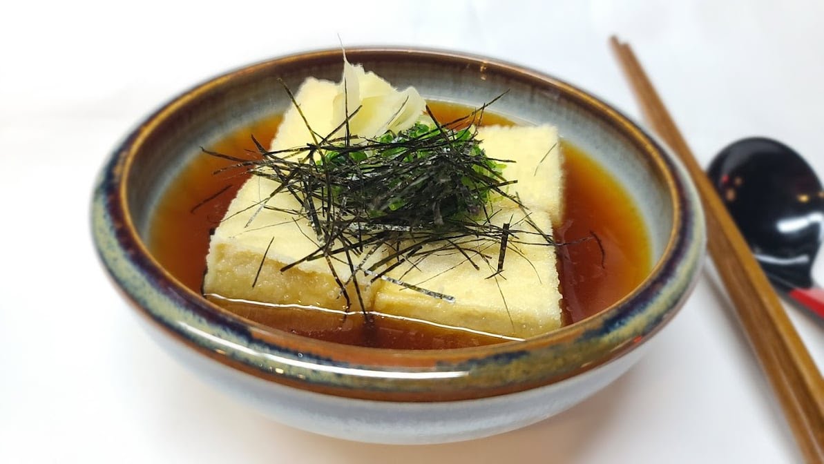 Tomo Ramen by null