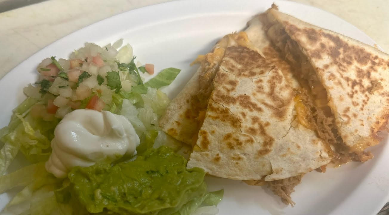 DC Taco & Wings by null