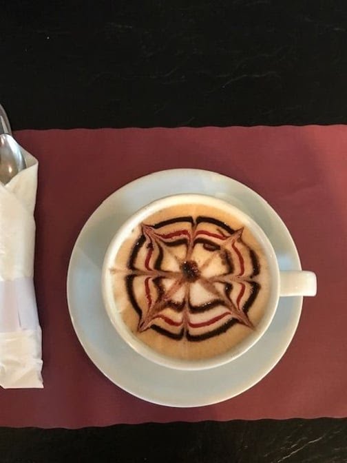 Uncommon Grounds by null