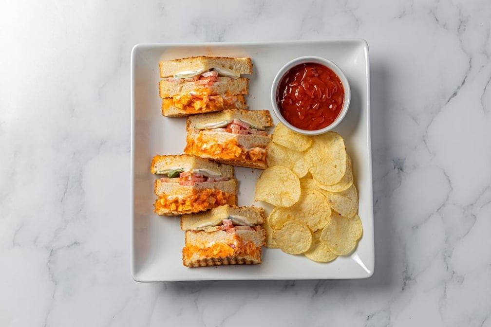 Eggholic -Indian Steet Food by null