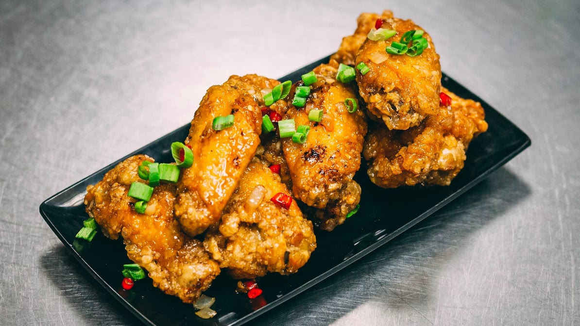 Hên Vietnamese Restaurant by null