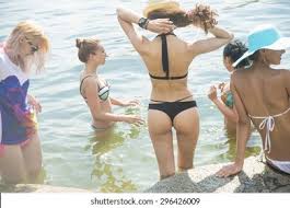 andid bikini teens |Candid Teen Bikini Pictures | Freepik