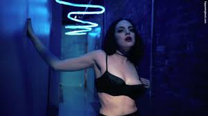 Elizabeth gillies jpg x Elizabeth gillies