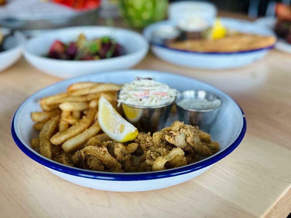 The Nor'Easter Pound & Market by null