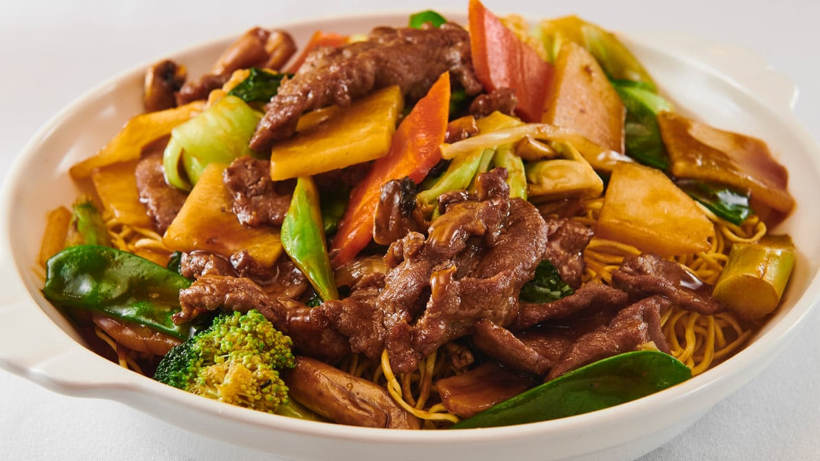 Ollie’s Chinese Noodle Shop & Grill (成都印象) by null