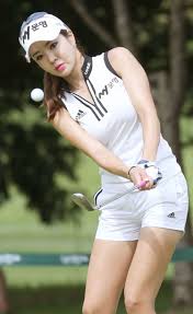 イボミ　おっぱい|イ・ボミの胸元が強調されすぎで話題！タイトウエアや水着画像21選♡ | Lovely