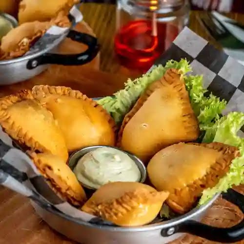 ¡Ay Mi Madre! Restobar Ñuñoa by null