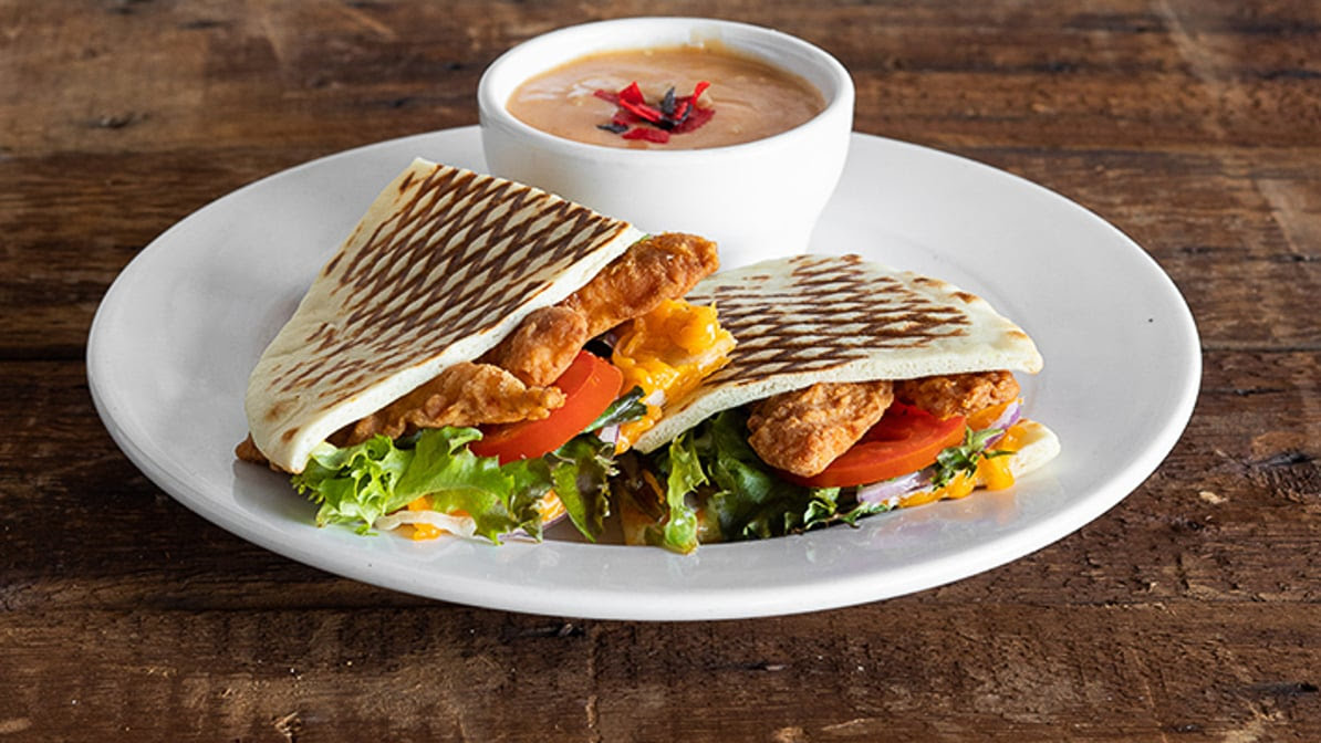 Doc Green's Salads and Grill by null