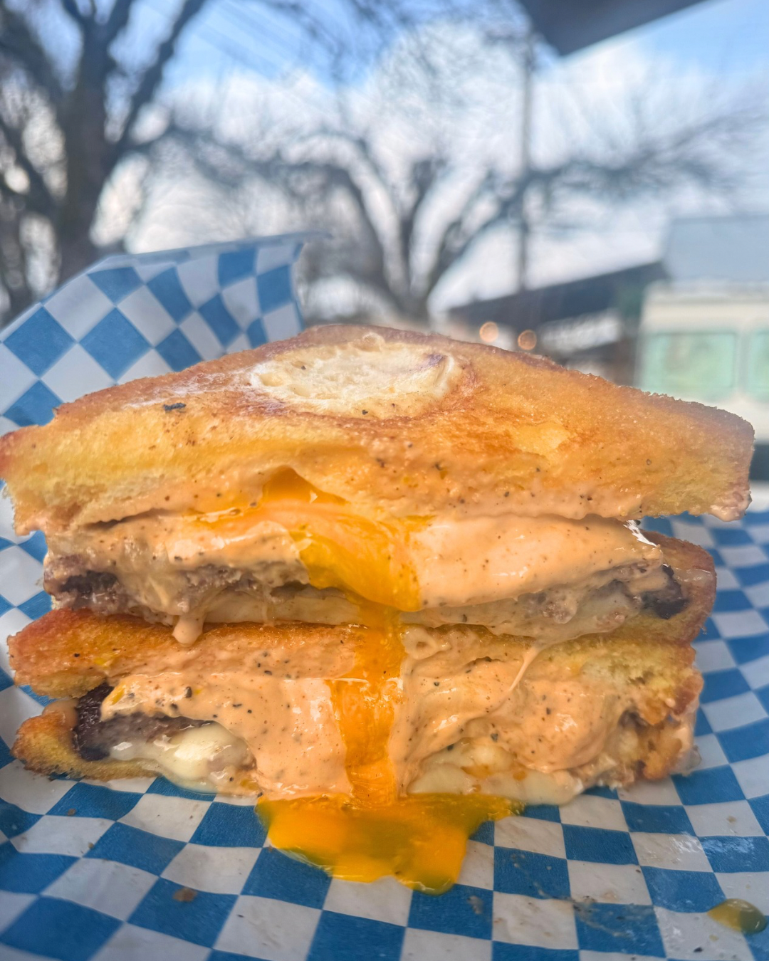 Only Yolking by null