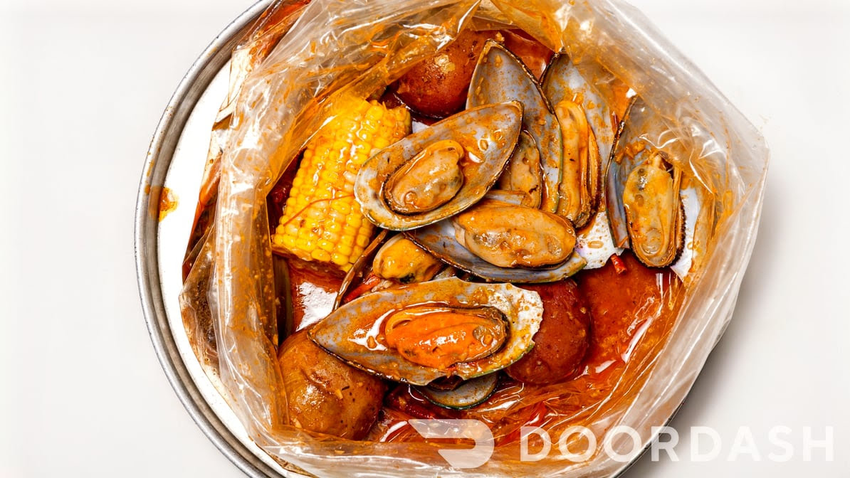 Holly Crab Mad For Chicken by null