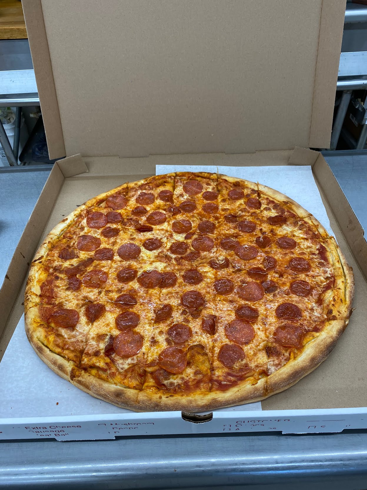 Andre's Pizza by null