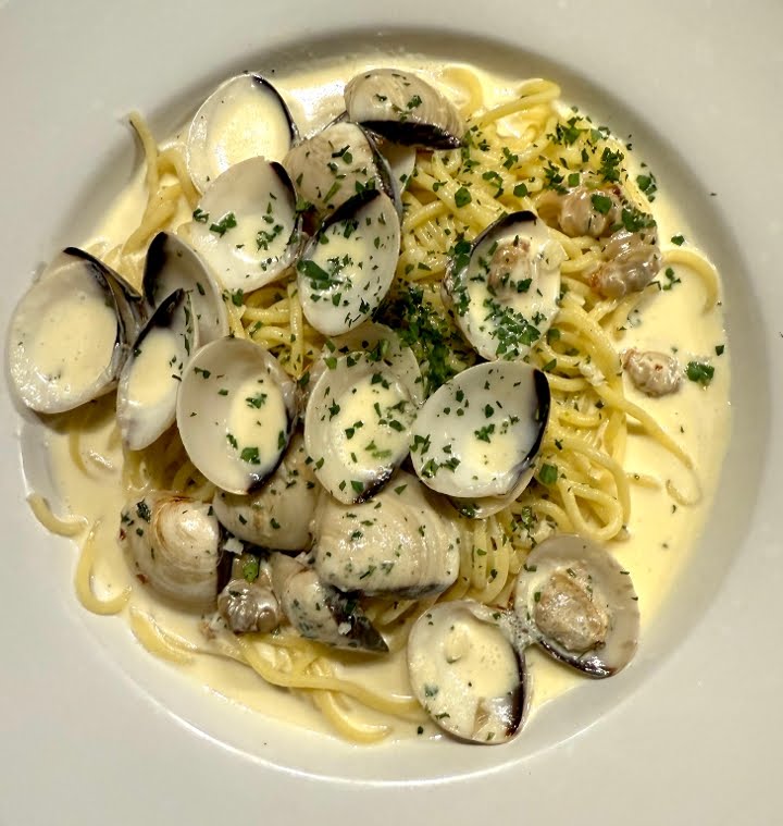 It's Italian Cucina by null