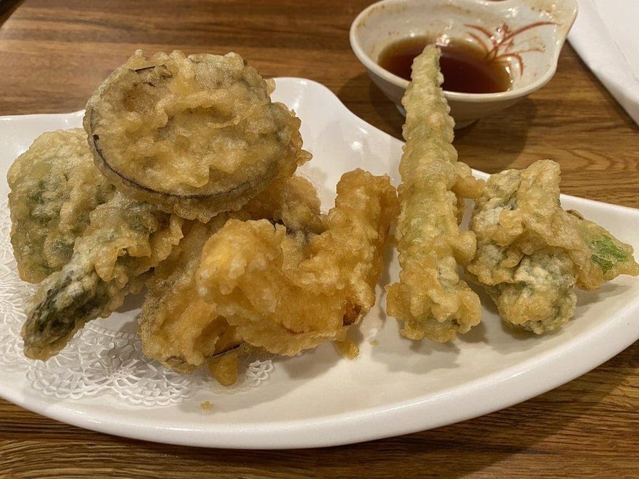 Ichi Sushi & Ramen by null