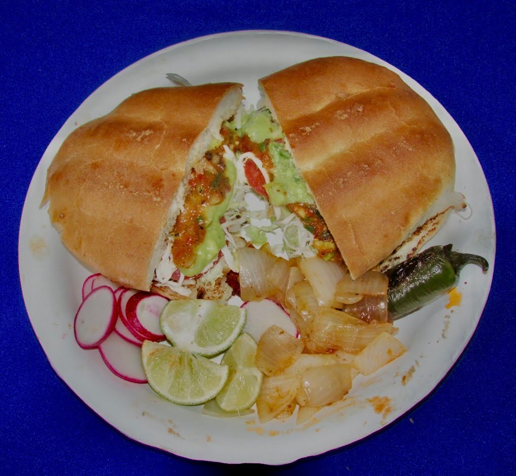 Tacos de Valle al carbón by null