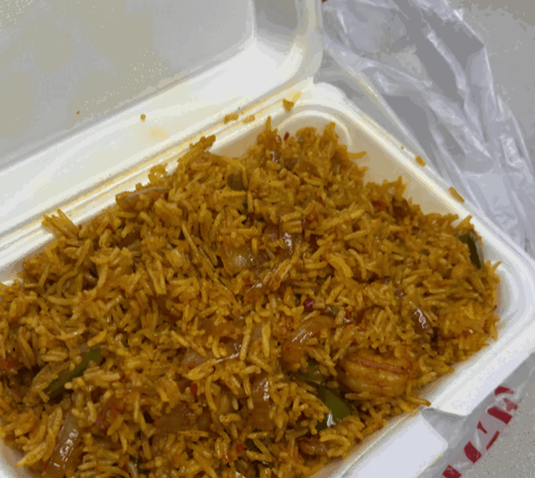 Halal Desi Pizza & Gyro's by null