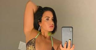 demi lovato bikini|Demi Lovato Posts Unedited Photo of Cellulite on Instagram — Photos | Allure