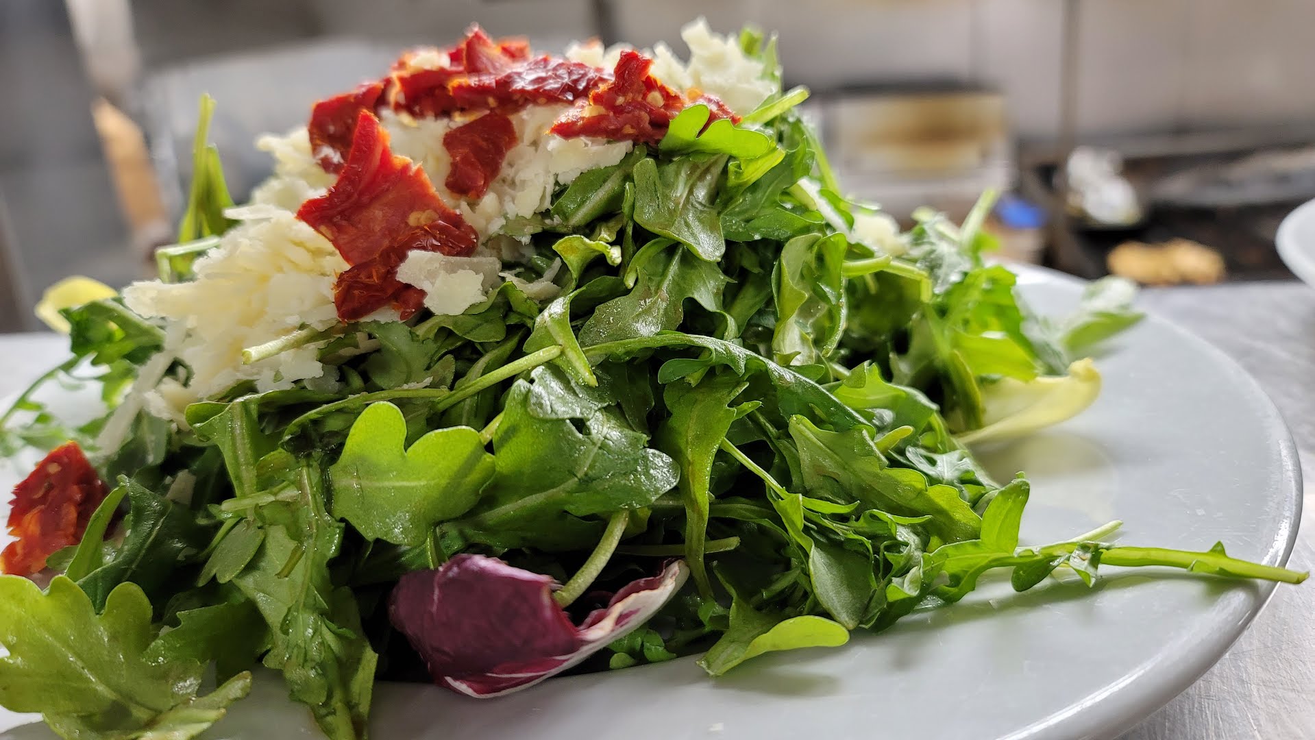 Roxanne's Brick Oven Pizza by null