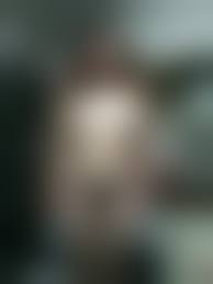 直立　全裸　熟女|素人直立裸②