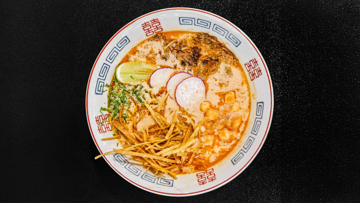 Ramen Del Barrio by null