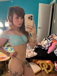 Tabby ridiman|Wallpaper : Tabs24x7, Tabby Ridiman, cosplay, Harley Quinn, daddy's little  monster 2299x1533 - ArthurMorgan - 1468599 - HD Wallpapers - WallHere