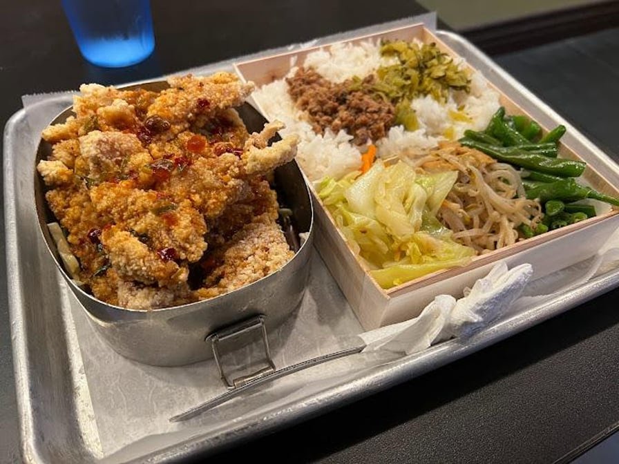 Class 302 Cafe Cerritos by null