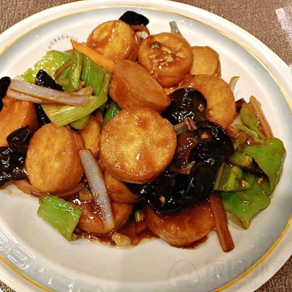 Guobaorou 锅包肉 by null