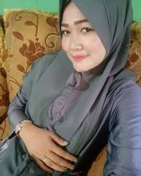 Tante hijab videos jpg x Tante hijab
