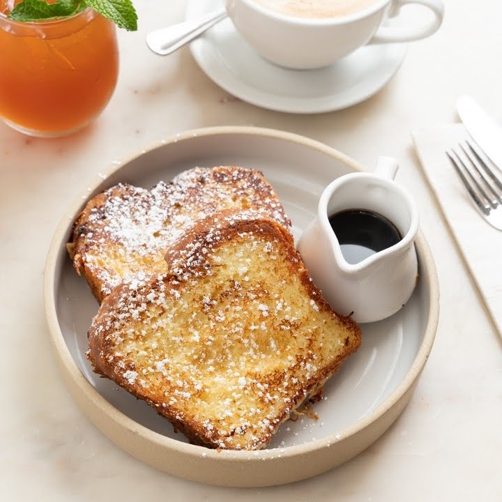 Renaud's Patisserie & Bistro by null