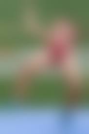 陸上女子　エロ|Amazon.co.jp: 「覗いたんだから私たちのストレス解消チ〇ポになってね!」着替えを覗いたボクへのエロ過ぎる罰は最高だった!欲求不満の女子陸上部とハーレム乱交!  Hunter（HHH） [DVD] : -, コンニャック神野: DVD