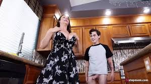 Hotel room sex between step mom and step son jpg x Mom having sex with step son