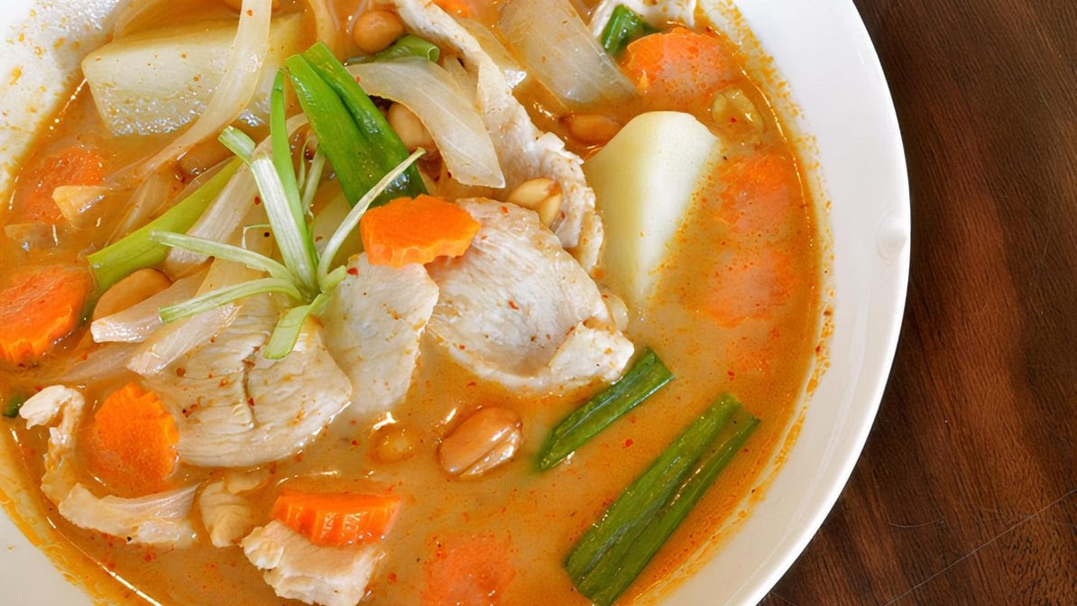 Circles Thai by null