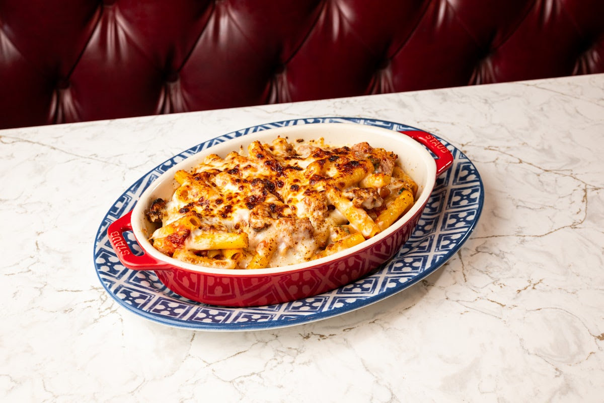 Maggiano's Little Italy by null