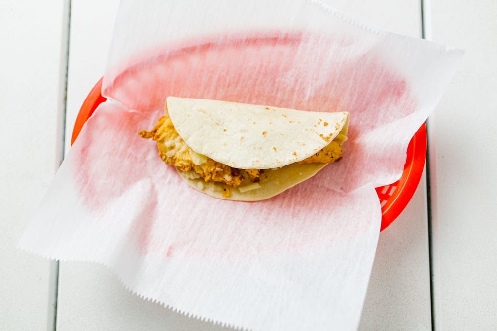 Tres Hermanos - The Nations by null