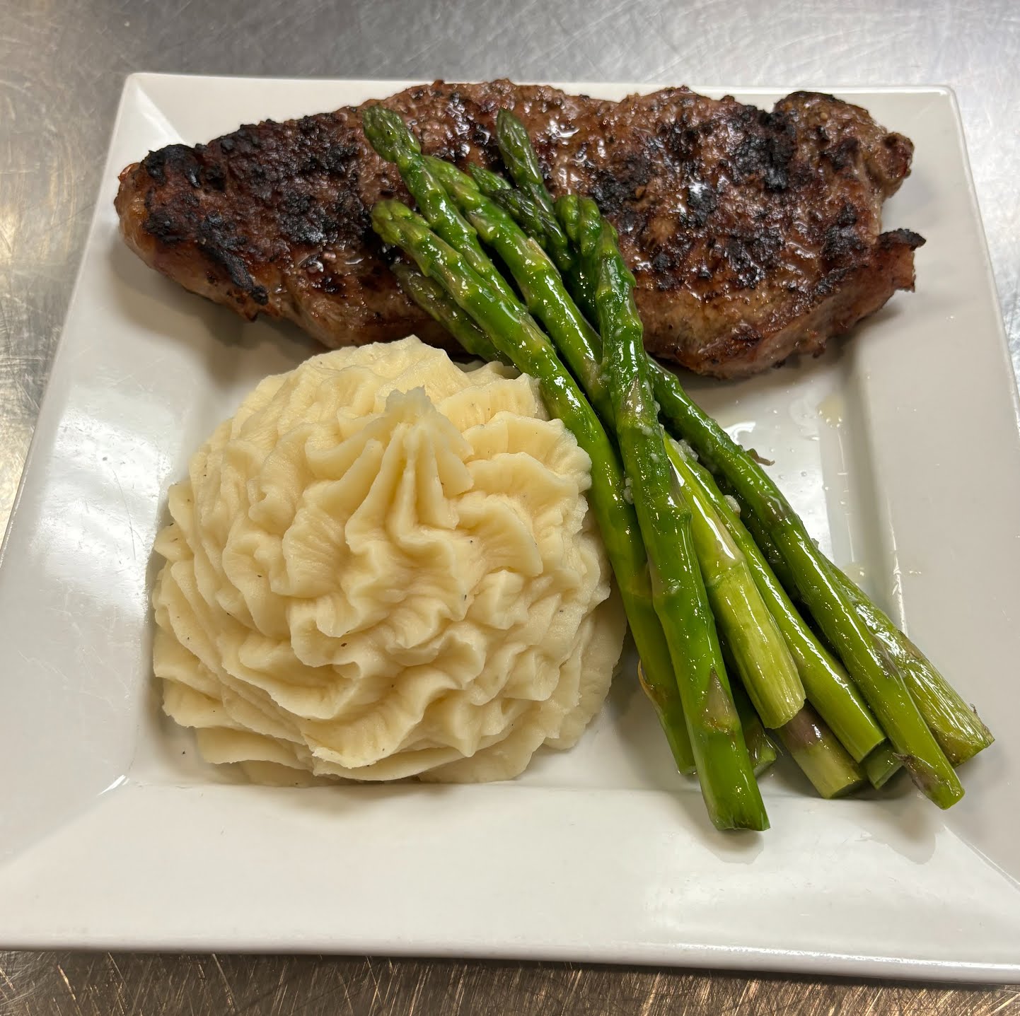 The Thirsty Turtle by null