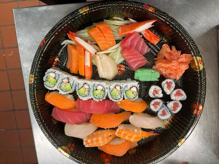 Wok & Roll by null
