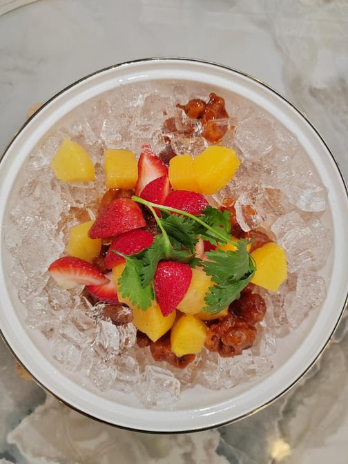 1983 Chinese Cuisine Restaurant by null