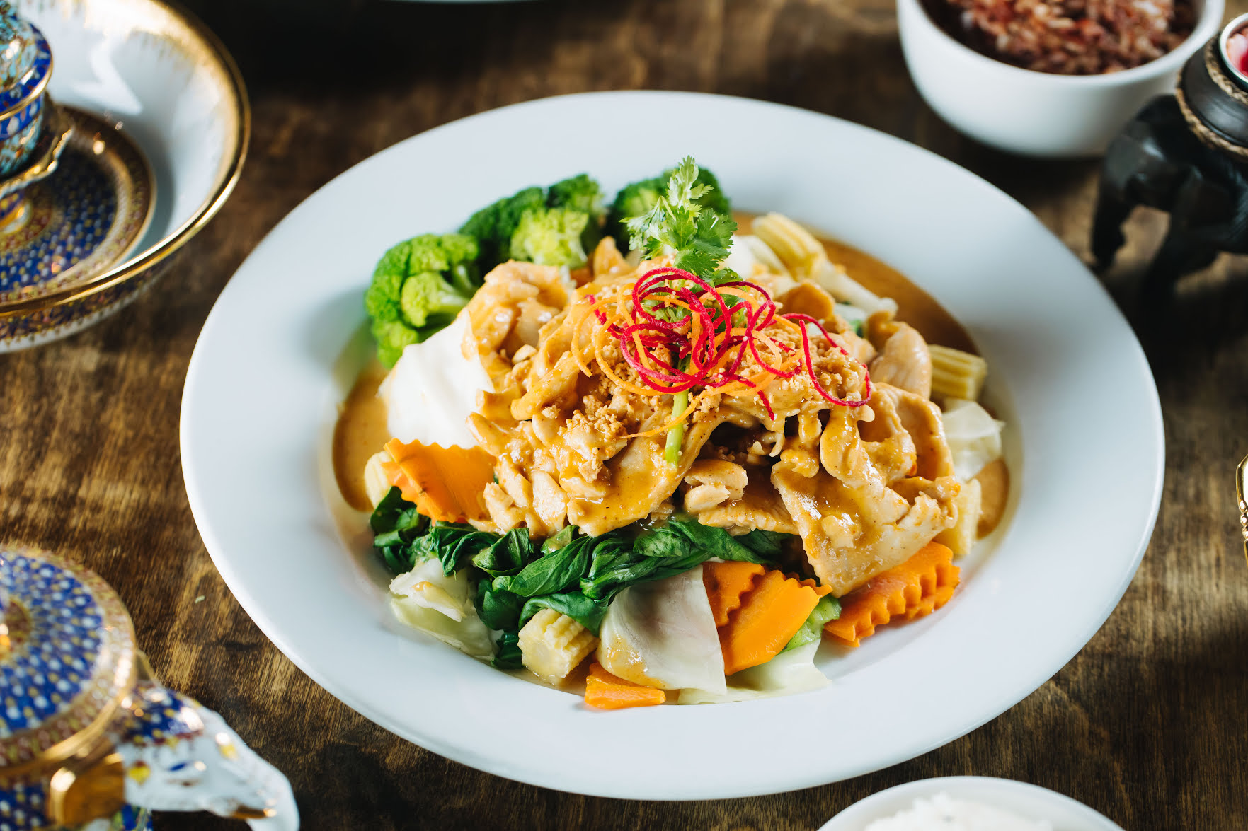 Si Lom Thai Asian Fusion by null