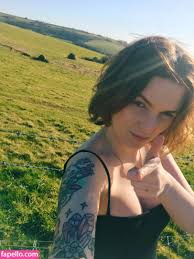 Emma blackery nude onlyfans leak picture jpg x Emma blackery