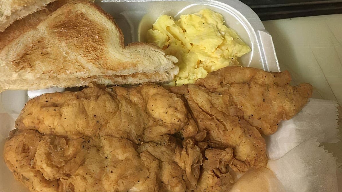 Off Tha Bone BBQ by null