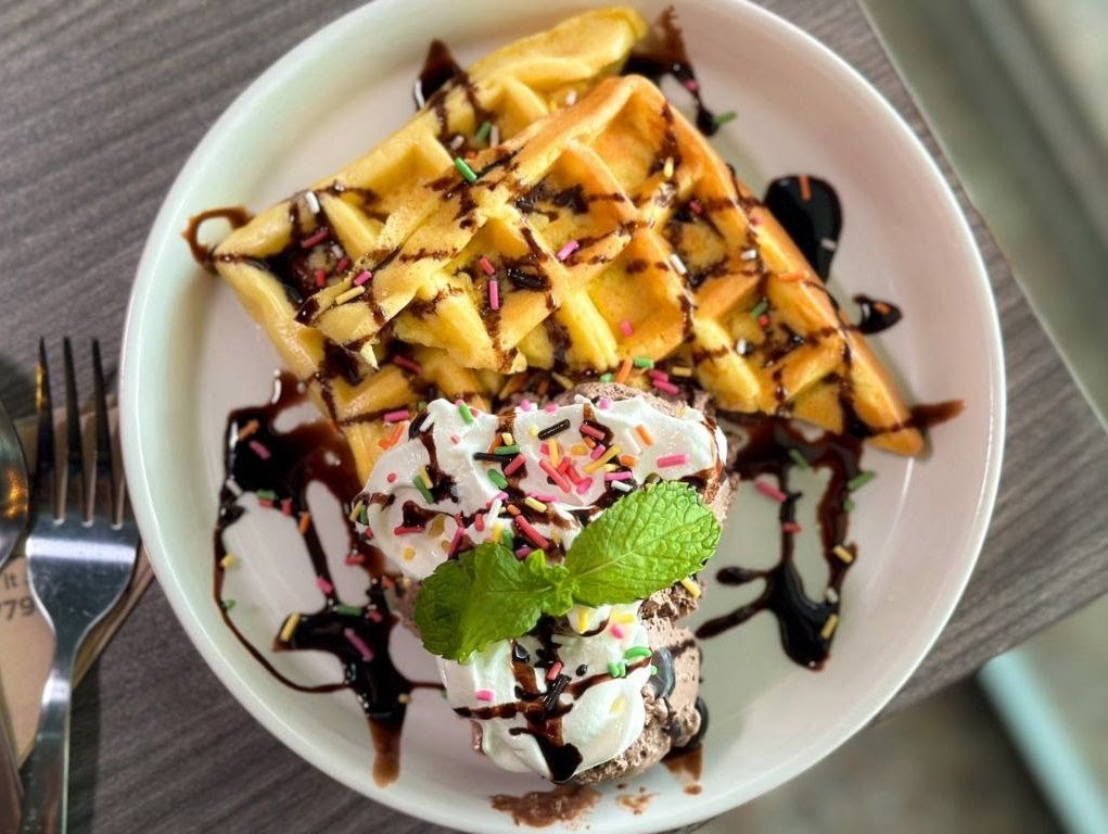 Yes Coffee shop 2 by null