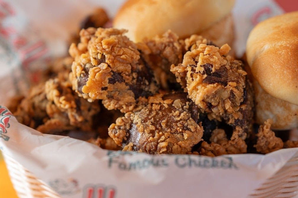 Ezell's Famous Chicken by null