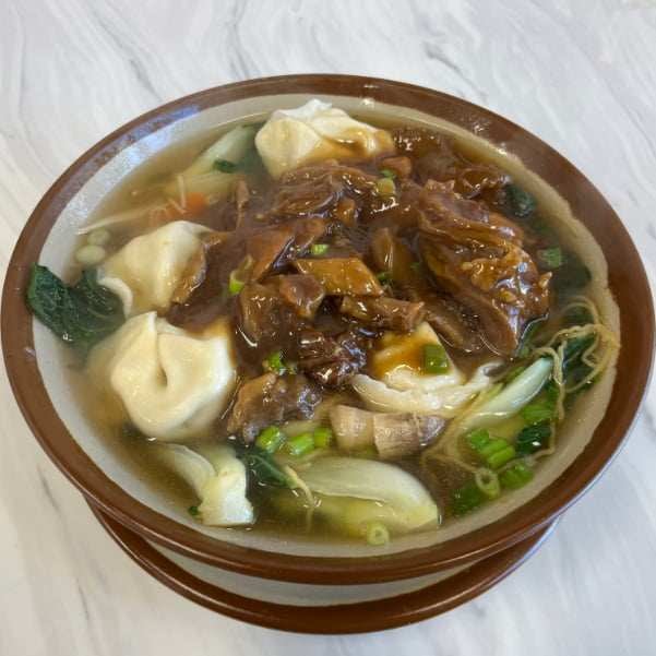 Lion Kitchen by null