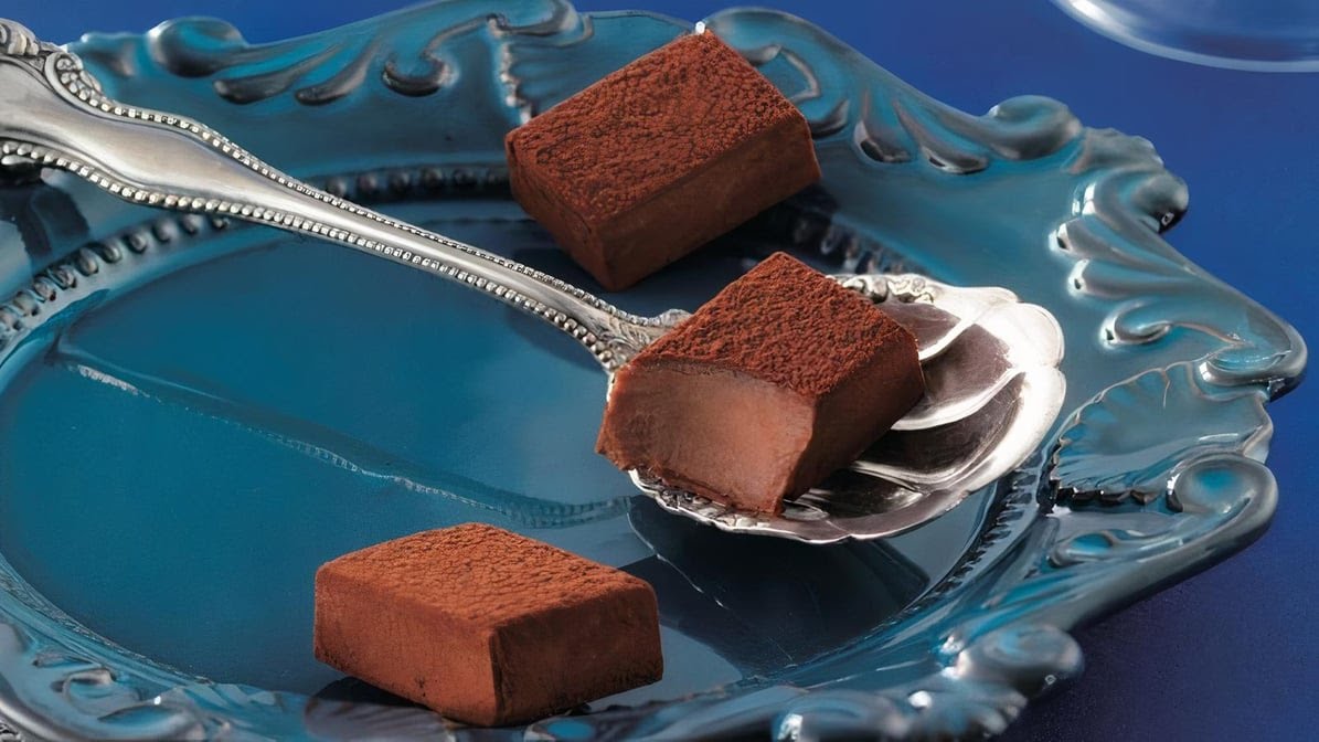 ROYCE' Chocolate at The Shops at North Bridge by null