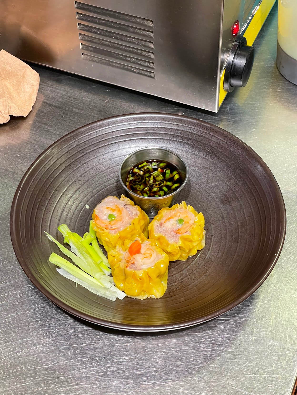 100% Mr. Lin by null